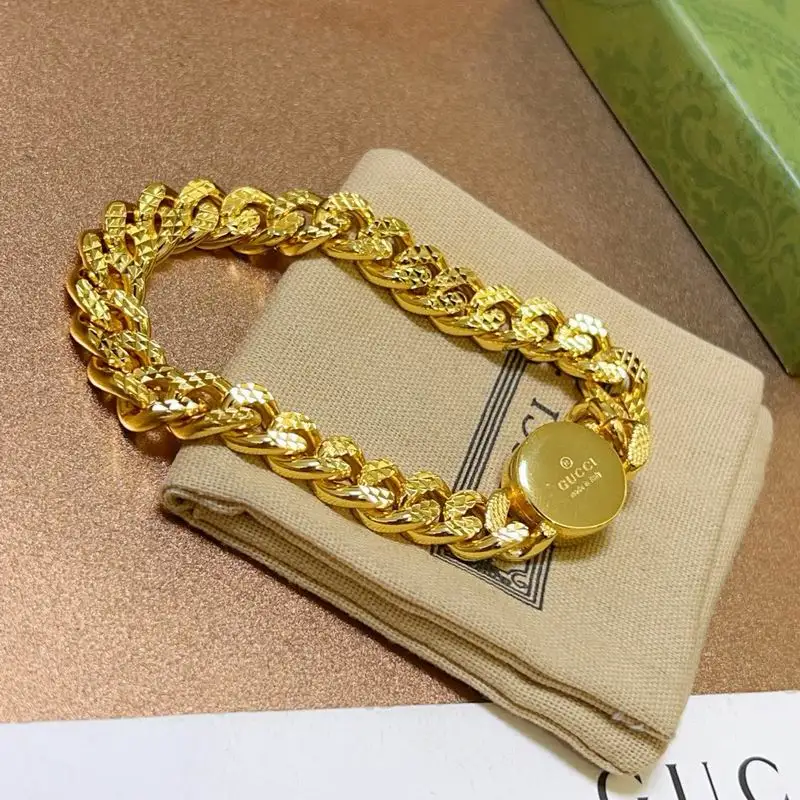 Gucci Bracelet 06yxh42